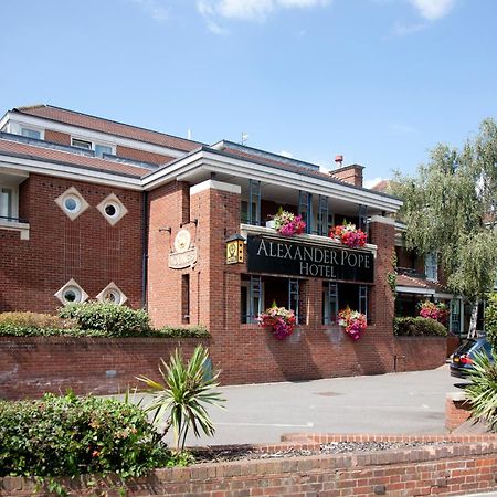 The Alexander Pope Hotel Туикънам Екстериор снимка